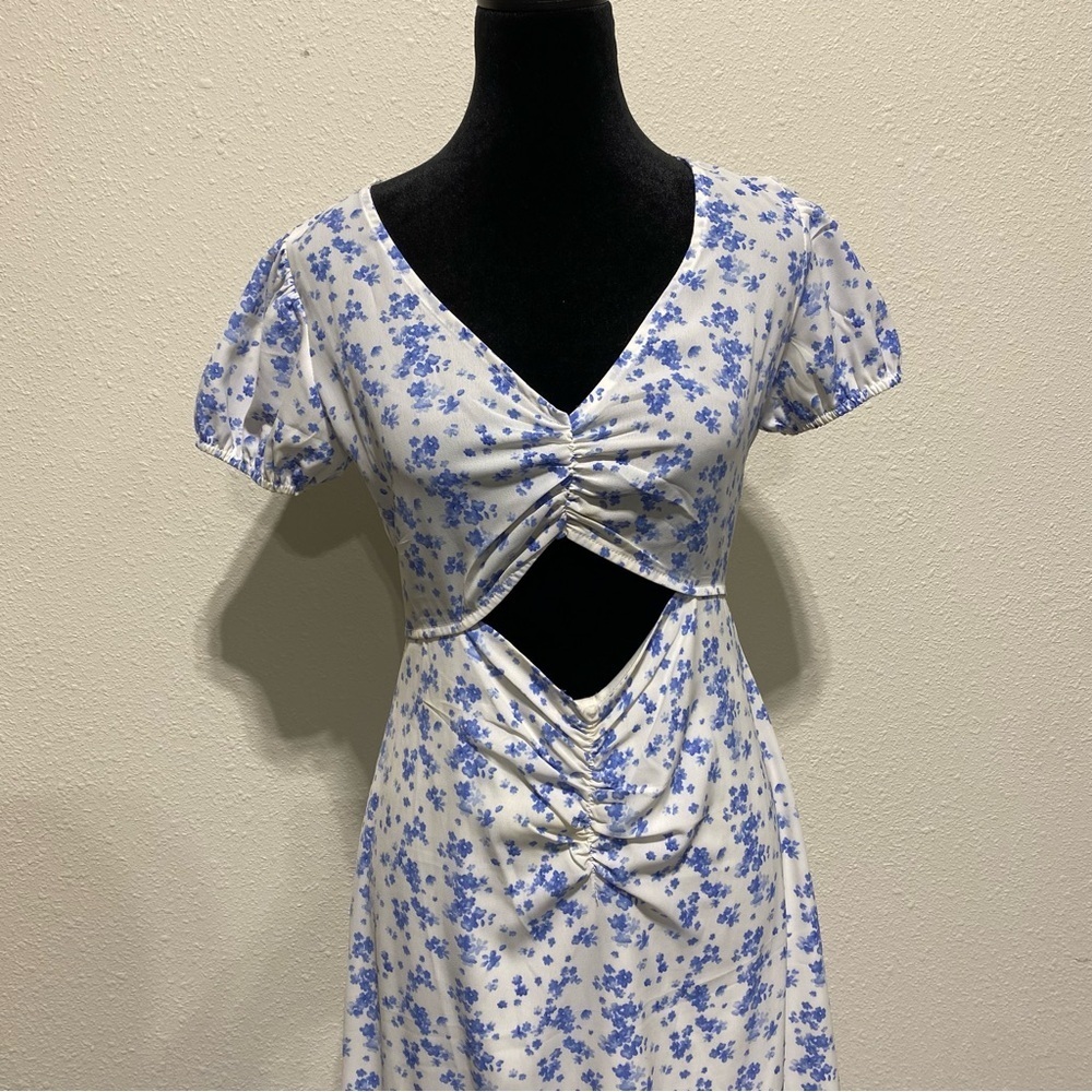 Forever 21 women’s dress bleu and white size S - Picture 8 of 11